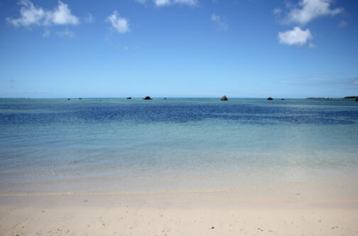 Plage et mer turquoise d'Okinawa