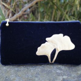 Pochette Ginkgo – velours bleu nuit